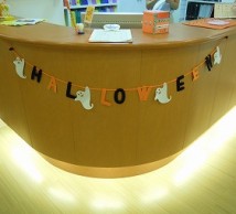 しのぐち歯科恒例のハロウインの飾り付けがはじまりました！